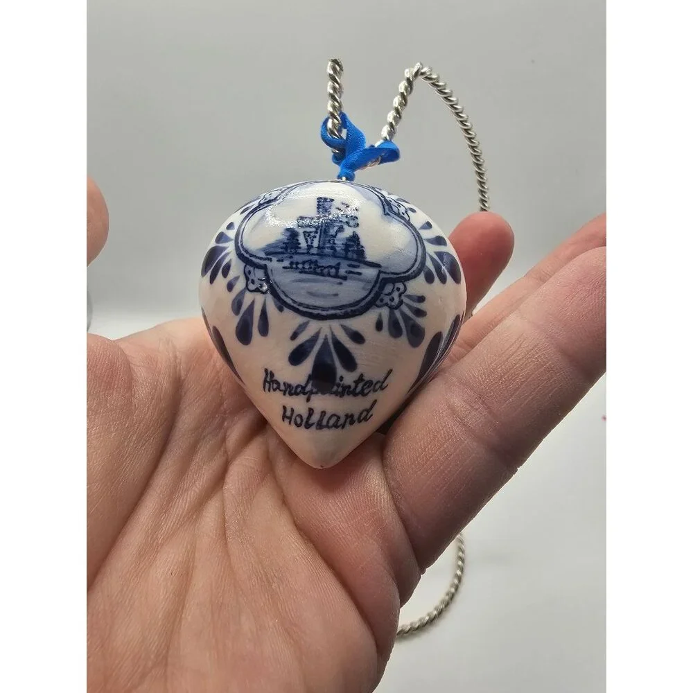Holland Delft Blue Windmill Hand-Painted Porcelain‎ Christmas Ornament With Gold